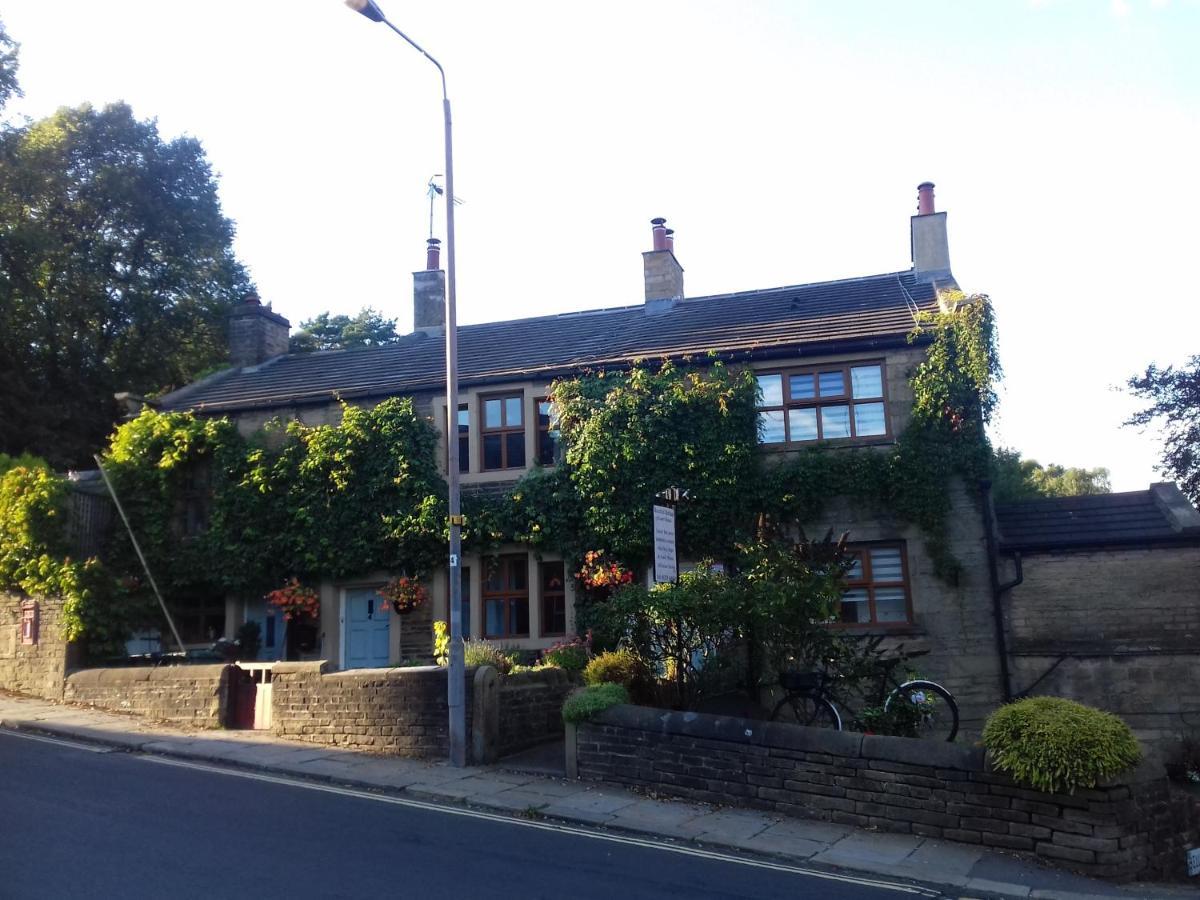 Rosebud Cottage Guest House Haworth Exterior photo